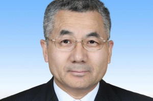 「上海累计报告超53万感染者」〃上海560人感染