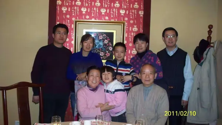 实测教程“来玩德州 辅助”(确实有挂)-第1张图片