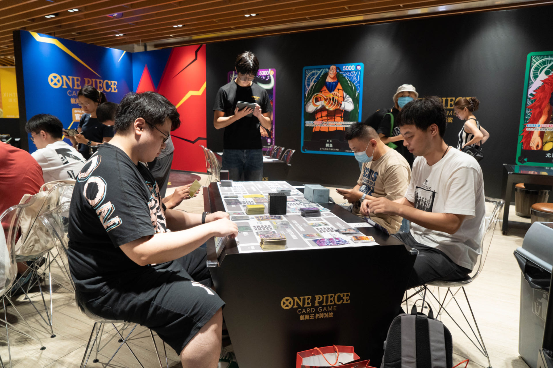 我来教教大家“wepoker开挂神器软件下载”外卦神器下载安装-第1张图片