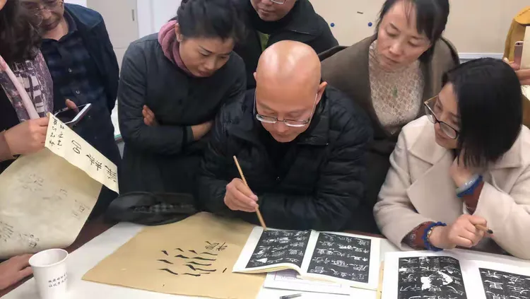传递经验“友间字牌有透视挂吗”外卦神器下载安装-第2张图片