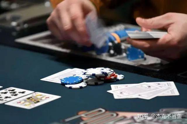 必看科普“hhpoker德扑圈开挂视频”万能开挂神器（真的有挂）-第1张图片