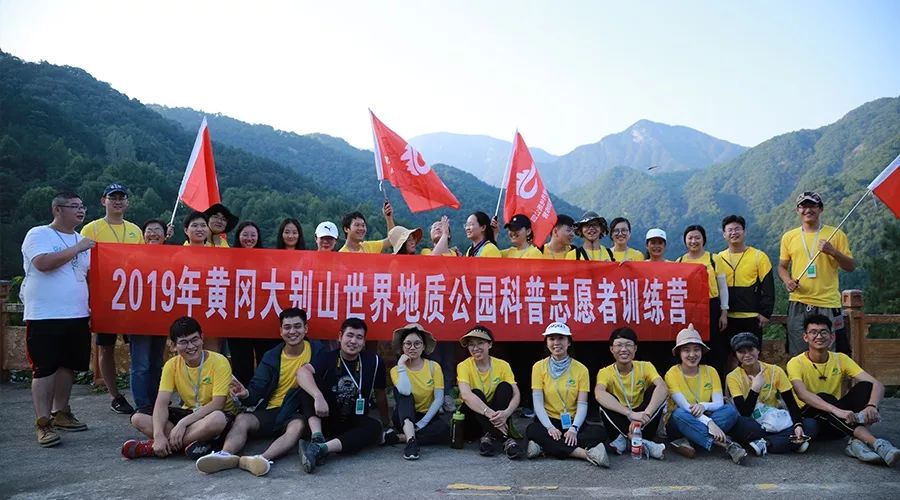 必看科普“黄冈麻将晃晃必赢神软件下载安装	”万能开挂器通用版-第1张图片