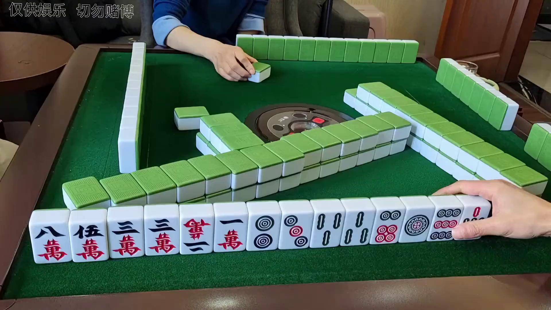 传递经验“四川蜀山麻将怎么控制输赢	”开挂器软件安装-第2张图片